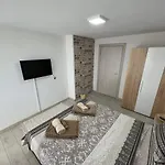 Apartament панорама рози Sandanski