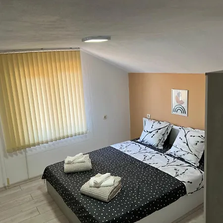 панорама рози Apartamento Sandanski