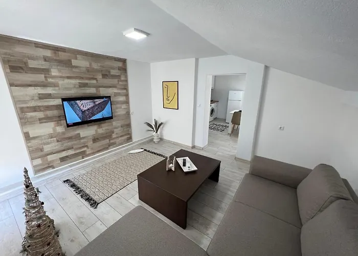 панорама рози Apartament *