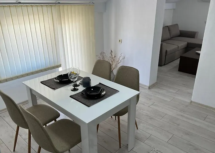 панорама рози Apartament Sandanski