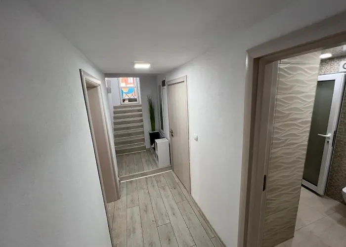 панорама рози Apartament